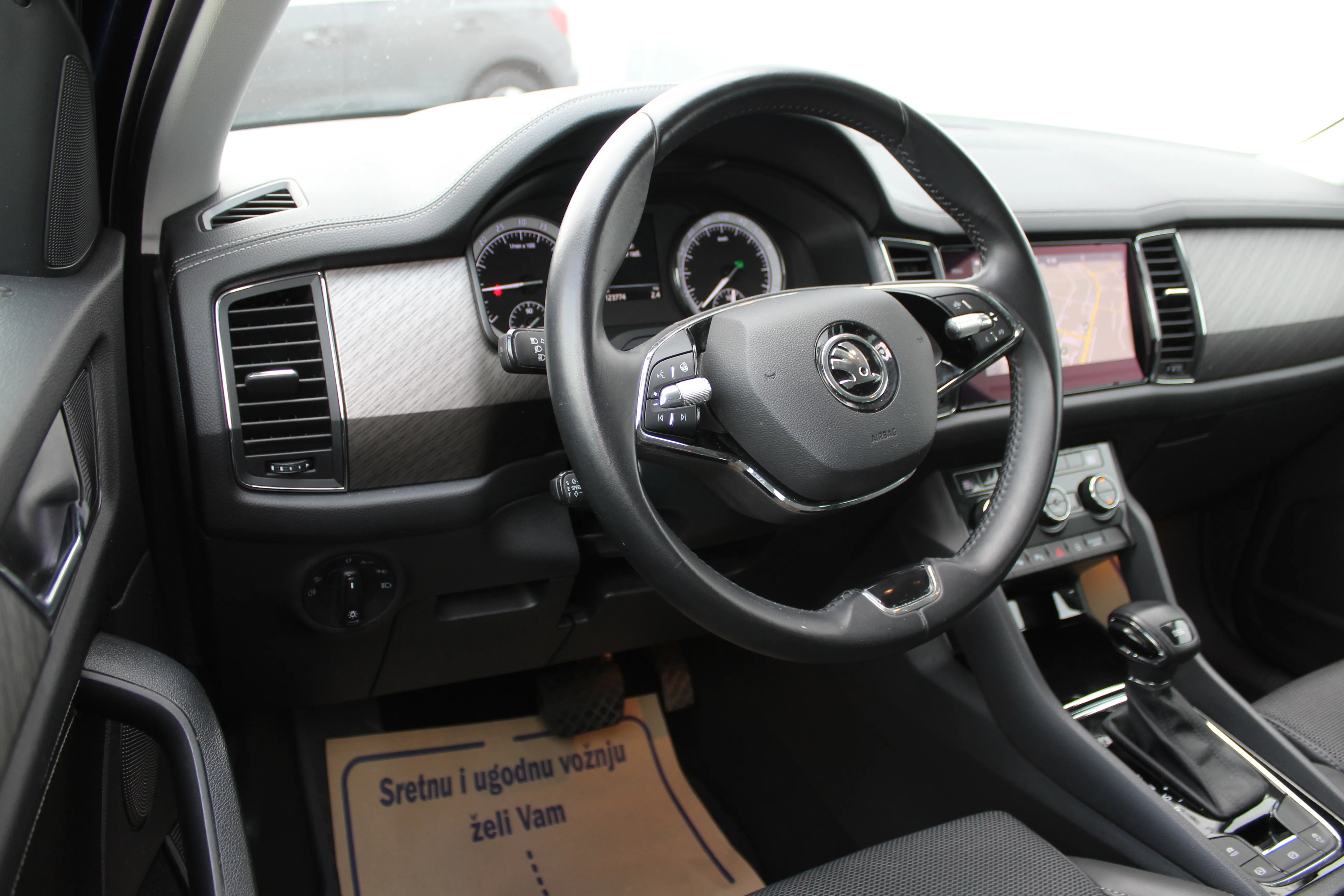 škoda kodiaq style 2.0 tdi dsg - slika 9