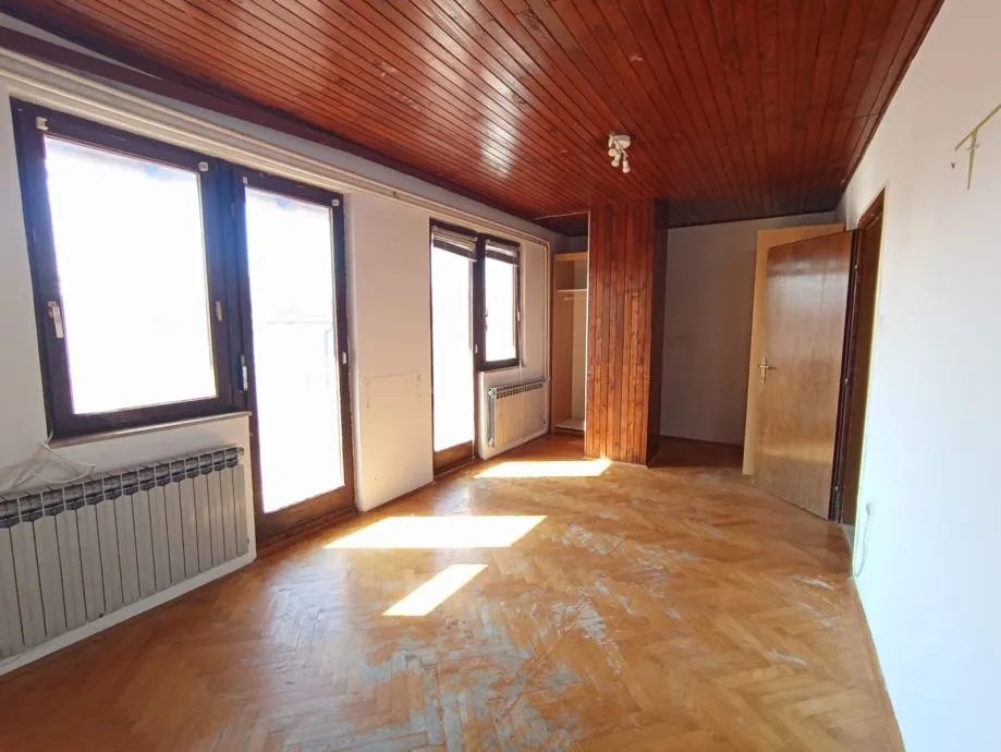 kuća: zagreb (trnovčica), 300.00 m2 = 4 etaže / stana (prodaja) - slika 8