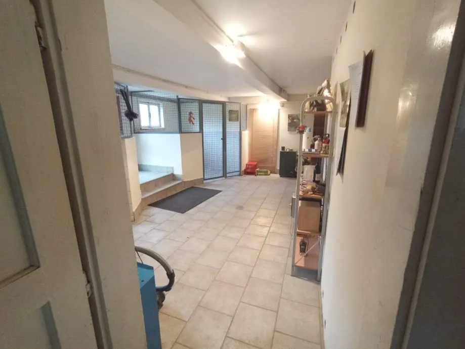 sniženo! zagreb (hr leskovac), 390.00 m2 - perspektivna investicija - slika 8