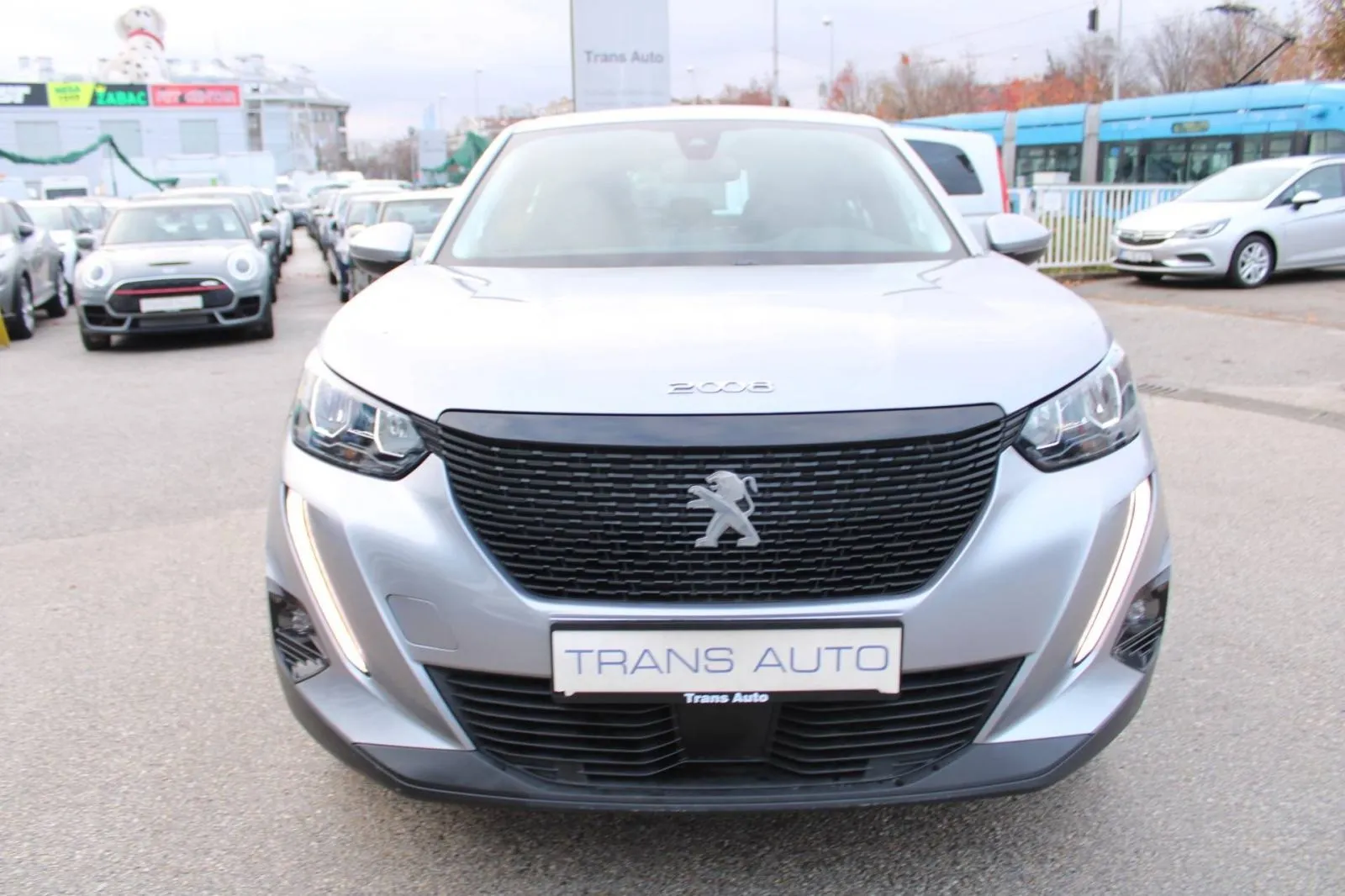 peugeot 2008 1.2 puretech automatik *led, navigacija* - slika 2