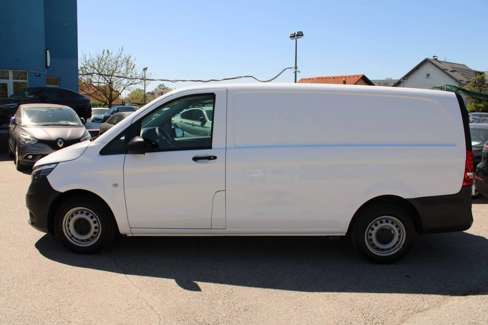 mercedes-benz vito 114 cdi long automatik *kamera*, 2023 god. - slika 6