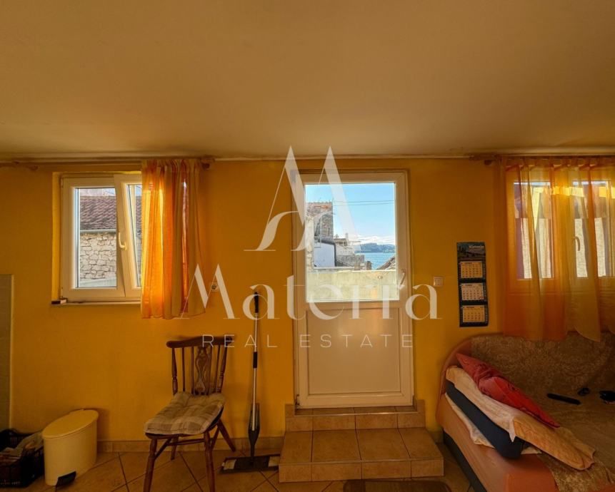 dvoetažni stan u centru šibenika/dolac – 95 m² - slika 3