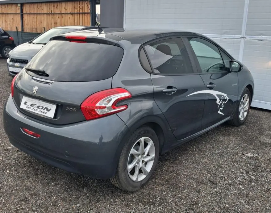 peugeot 208 1,2 vti, 2014 g, 94000, kartice 24/36 rata - slika 5