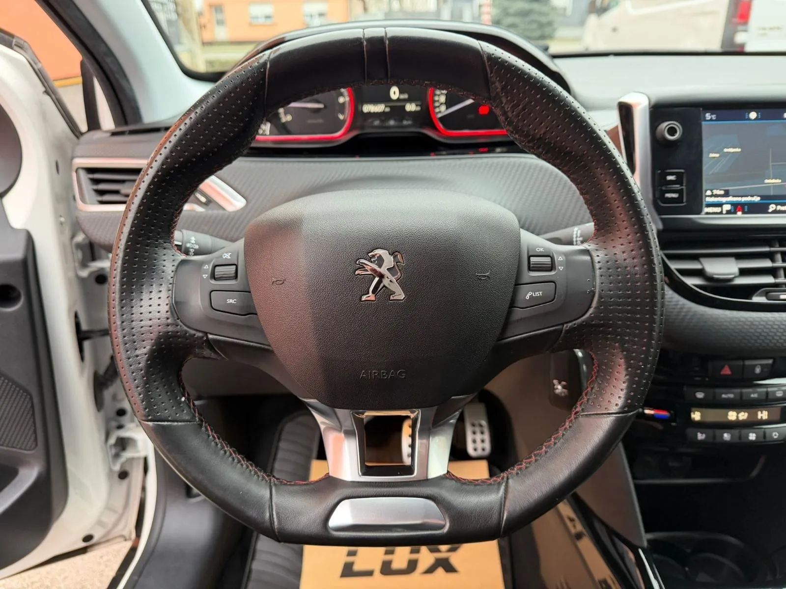 peugeot 2008 1.2 puretech •2018.g.•gt line•kamera•leasingbezučešća - slika 10