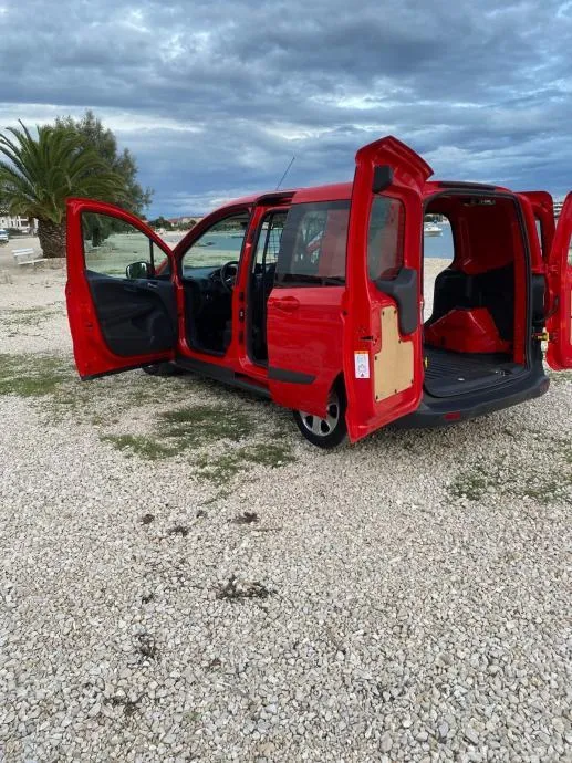 ford transit courier | dupla bočna vrata *oglas iz usluge*, 2014 god. - slika 7