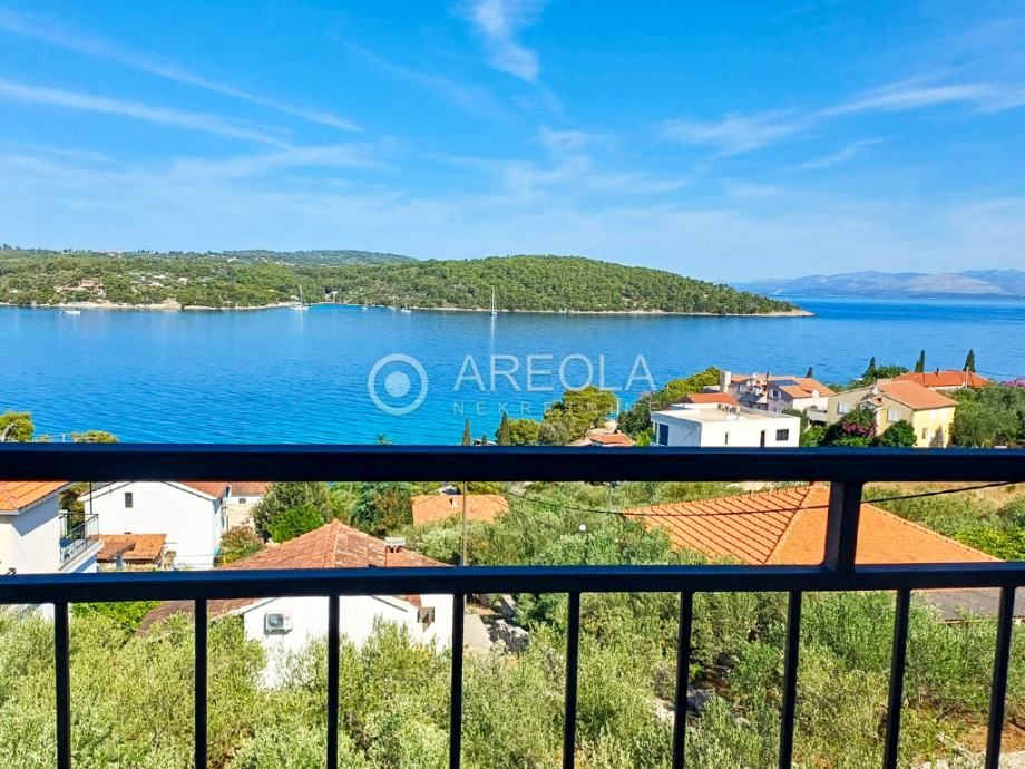 ŠOLTA, NEČUJAM – Kuća s otvorenim pogledom na more – 150m od plaže! - Nečujam, Šolta