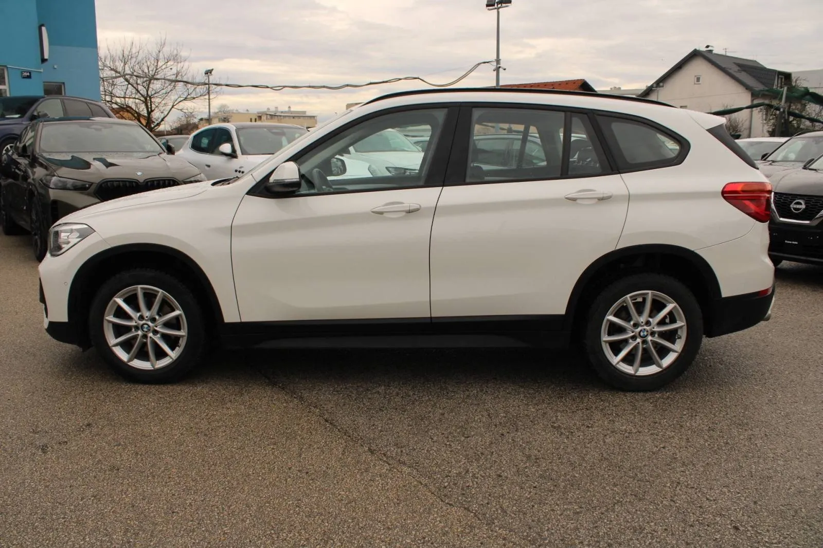 bmw x1 18d *led, navigacija* - slika 11
