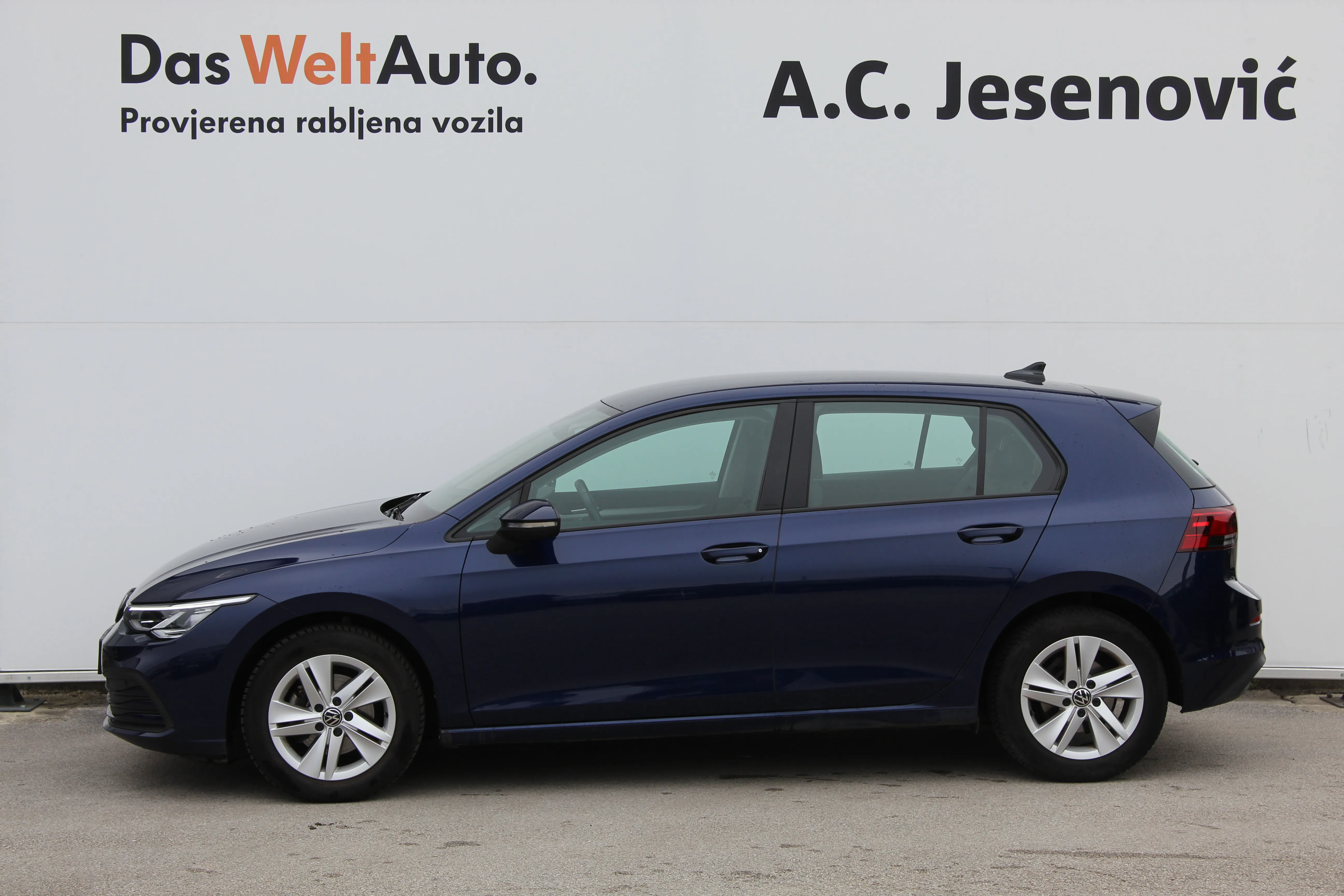13155 volkswagen golf 1.0 tsi life - slika 6
