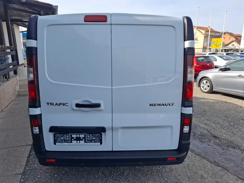 renault trafic 2.0 dci*130ks*klima*tempomat* - slika 6