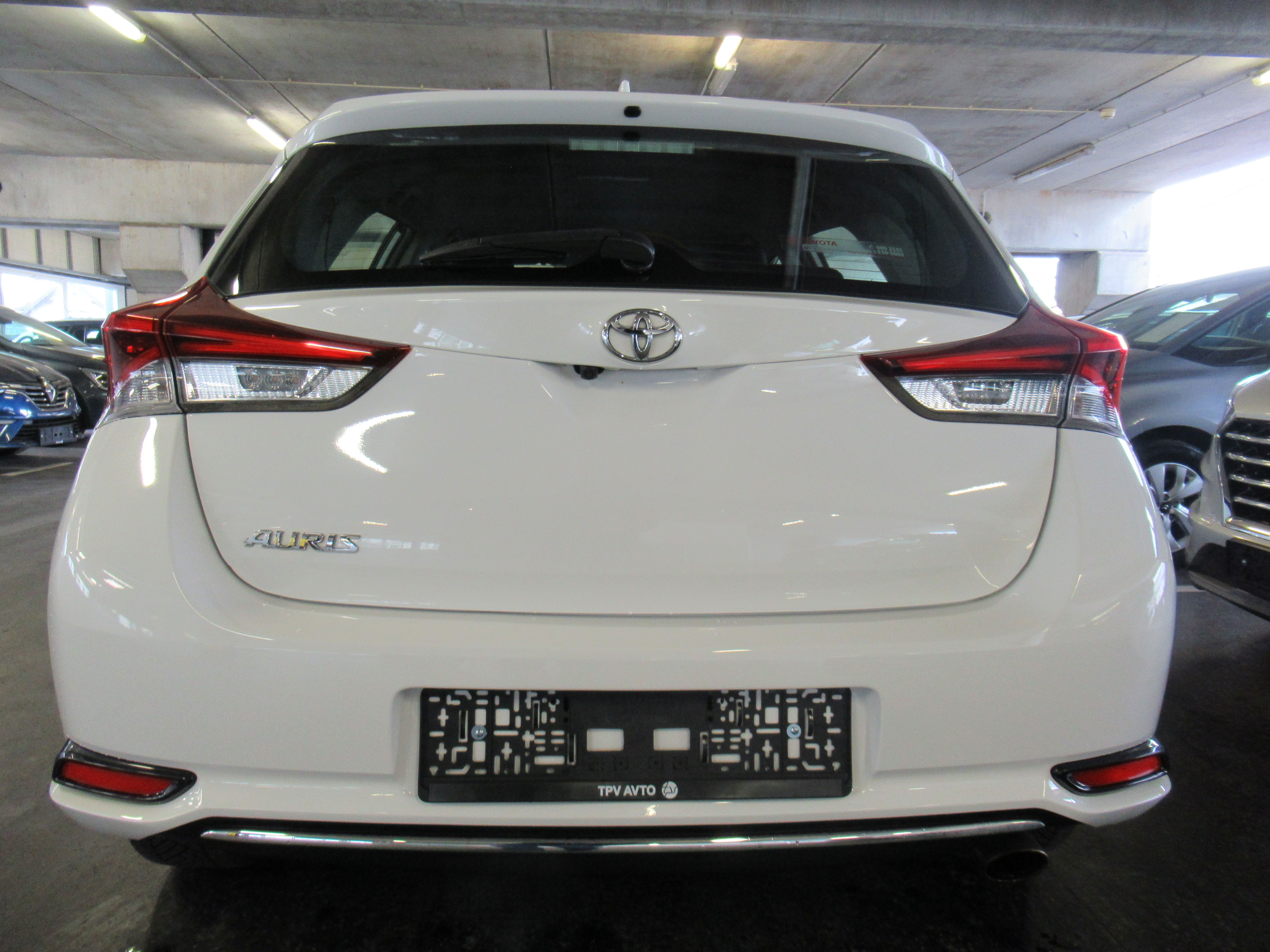 toyota auris 1.2 turbo luna - slika 3
