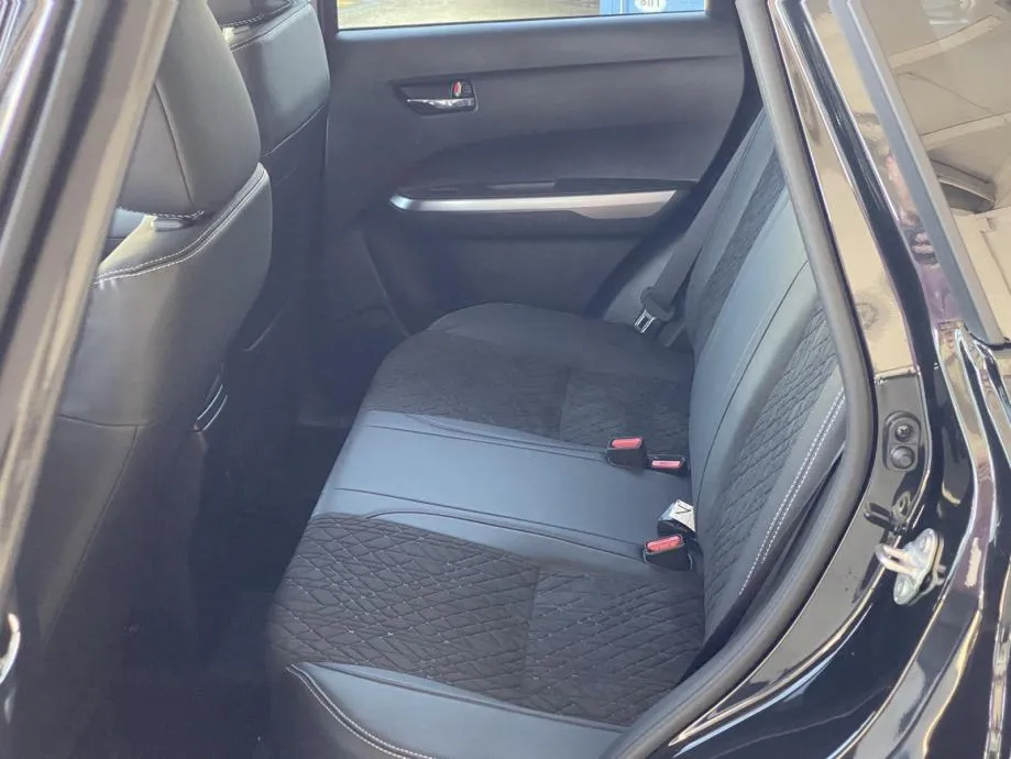 suzuki vitara 1.4 hybrid glx elegance 2wd - facelift model!!! - slika 16