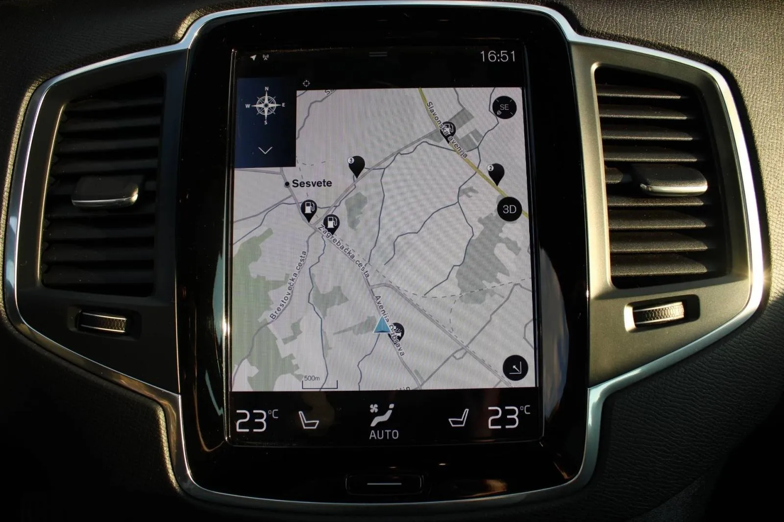 volvo xc90 b5 awd automatik *led, navigacija, kamera* - slika 18
