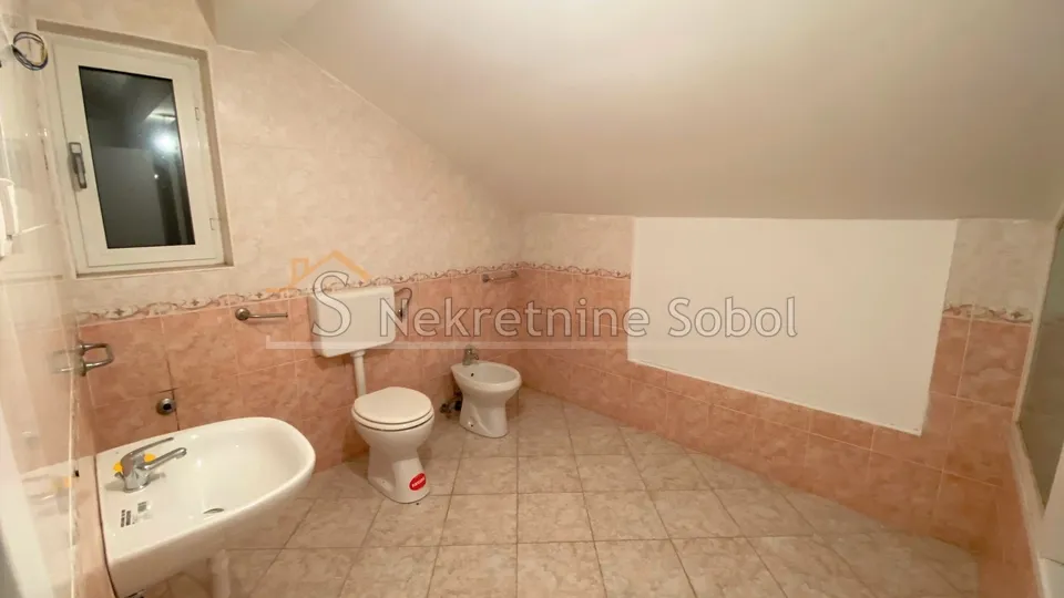 veli lošinj - 2s+db, 75 m2 prodaja - slika 8
