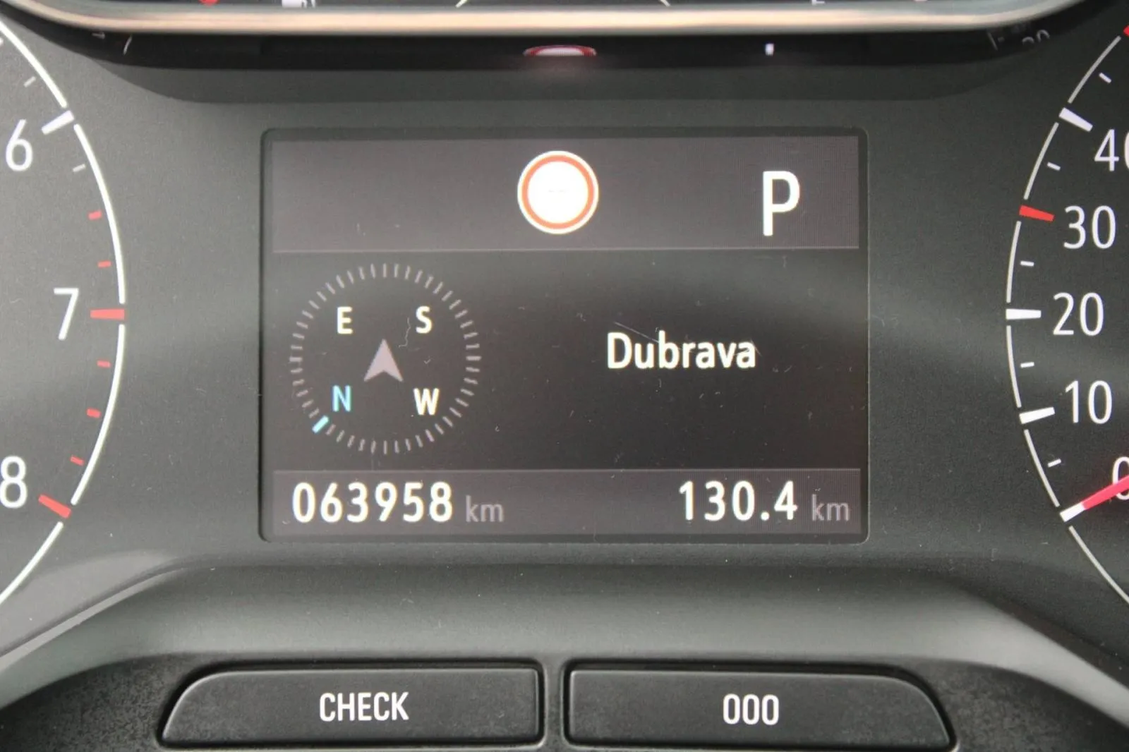 opel crossland 1.2 turbo automatik *led, navigacija* - slika 22