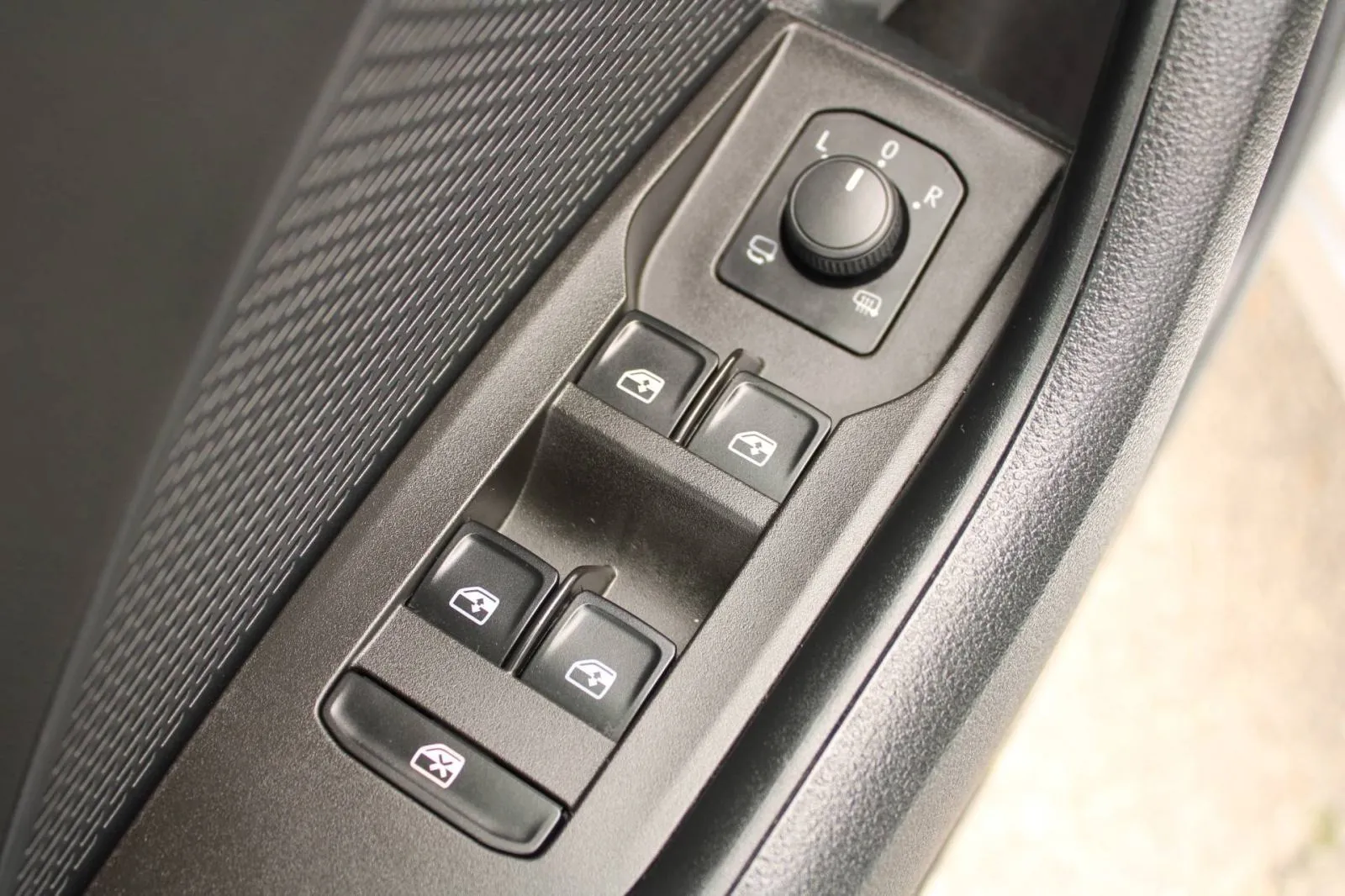 škoda octavia combi 1.0 tsi *led, virtual, navigacija, kamera* - slika 14