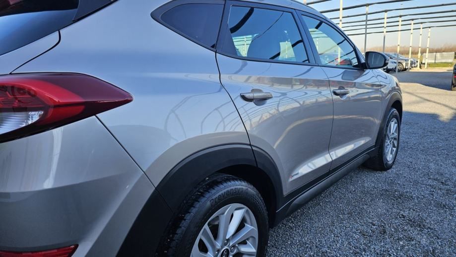 hyundai tucson 1.7 crdi,automatic,led,navigacija,kamera,pdc,alu,klima, - slika 4
