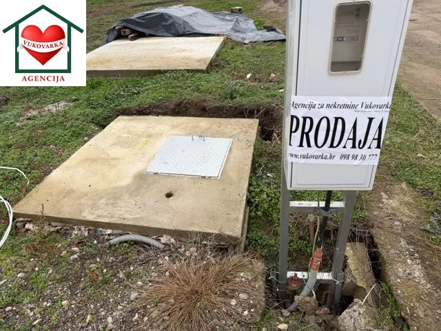 vukovar čakovečka 167, građe. zem. 616 m2, ima struju i vodu - slika 7
