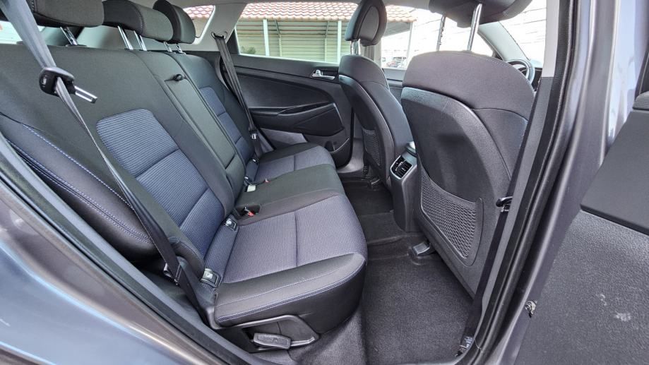 hyundai tucson 1.7,crdi,navigacija,led,kamera,tempomat,alu 17,jamstvo - slika 12