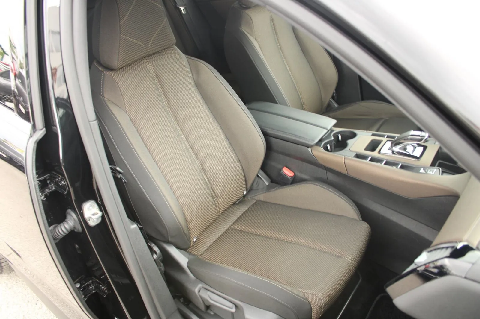 ds automobiles ds7 crossback 1.5 hdi automatik *navigacija* - slika 12