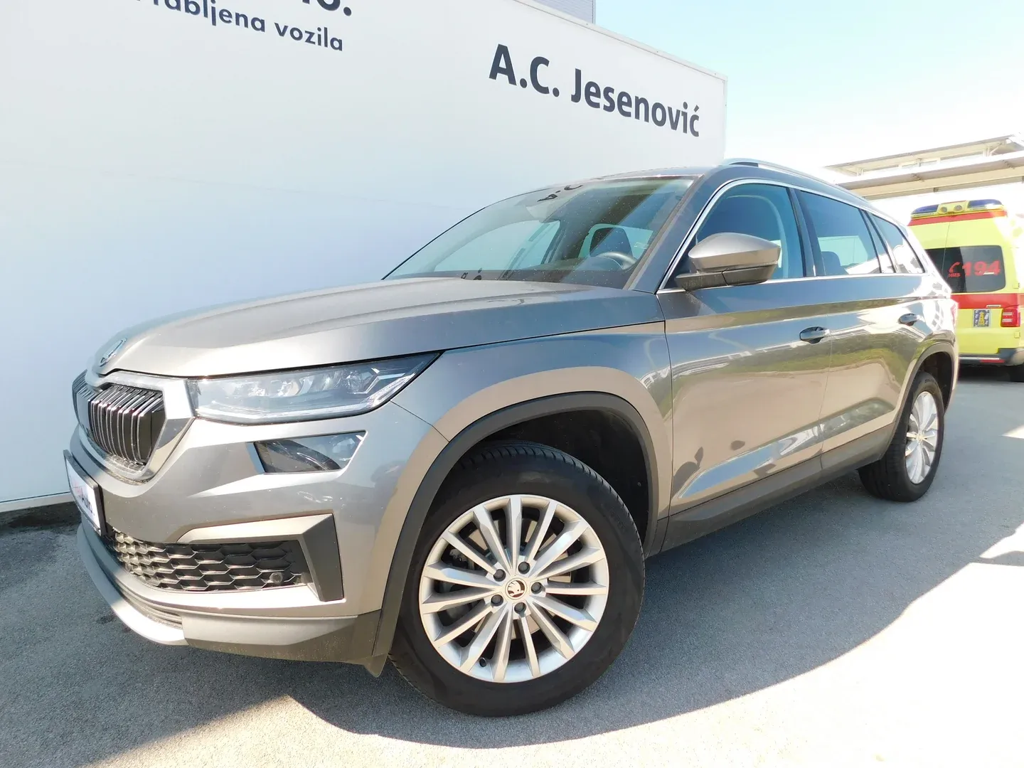 09624 škoda kodiaq fl premium 2.0 tdi dsg - slika 18