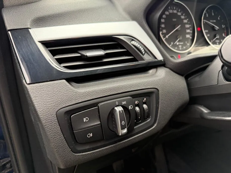 bmw x1 16d navi, pdc, maglenke, 4x garancija! - slika 21