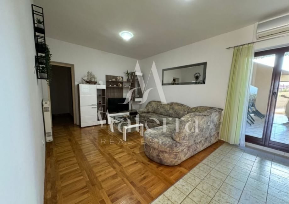 Murter, 2-Soban Stan - 76,98 M2 Sa Terasom, Parking, 400m Od Centra - Murter, Murter-Kornati