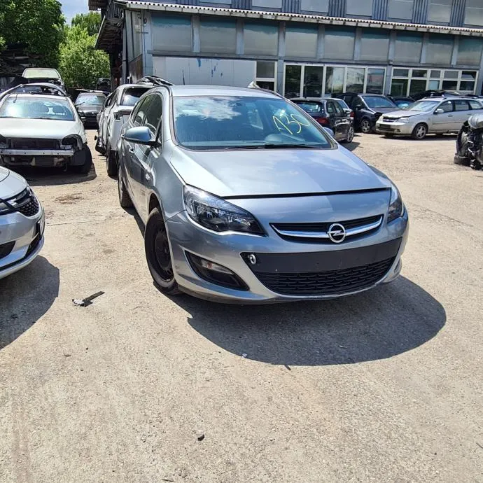 Opel Astra J Karavan 1.6 CDTI #dijelovi - Zagreb
