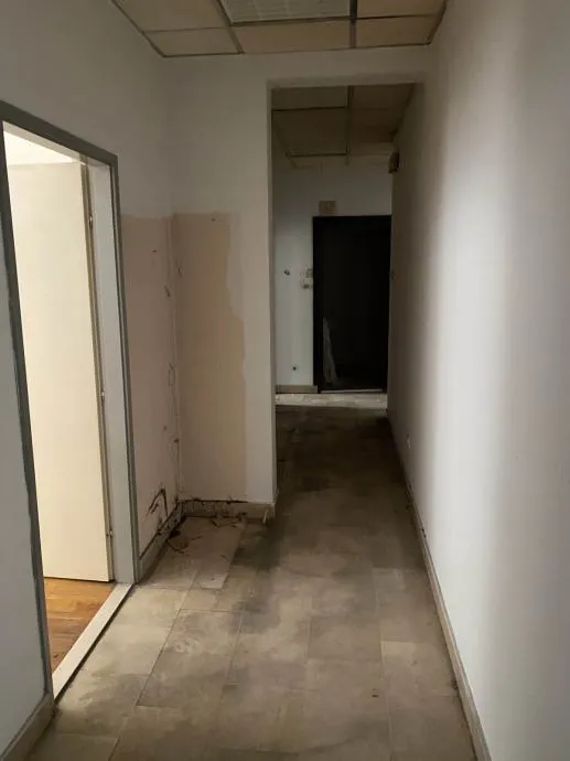 poslovni prostor: metković, ulični lokal, 130,2 m2 (prodaja) - slika 12