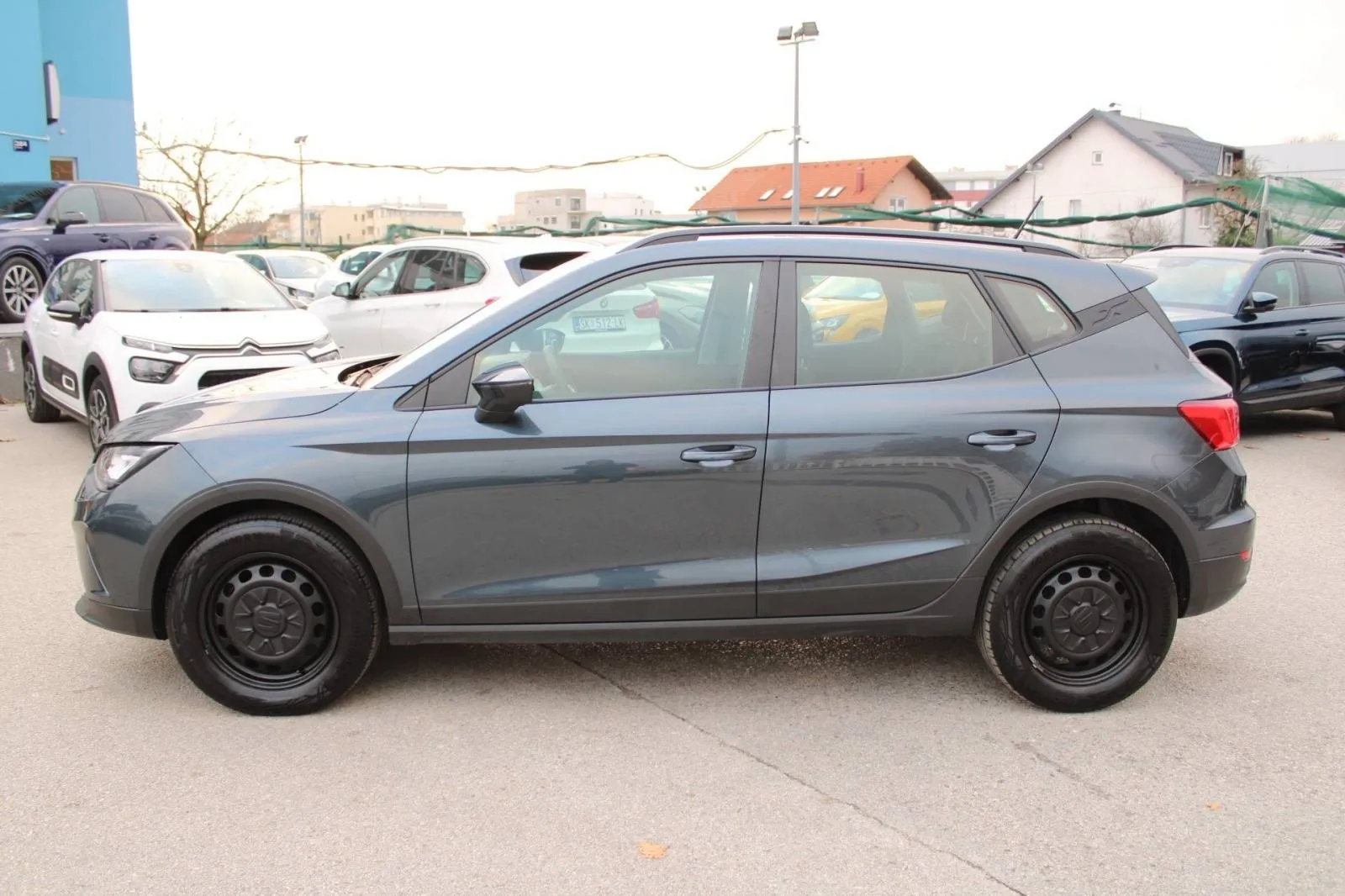 seat arona 1.0 tsi - slika 8