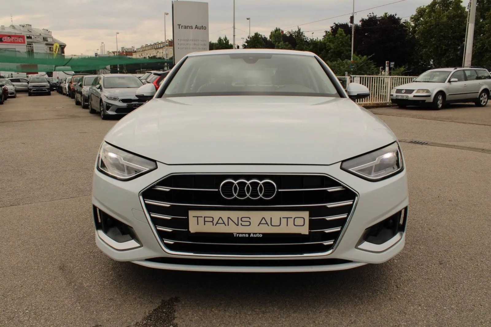 audi a4 40 tdi automatik *virtual, led, navigacija* - slika 2