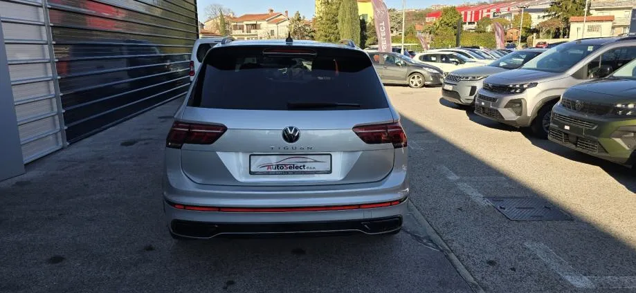 vw tiguan 2,0 tdi dsg r line - 2022 - 150.000km - reg 1 god! - slika 7