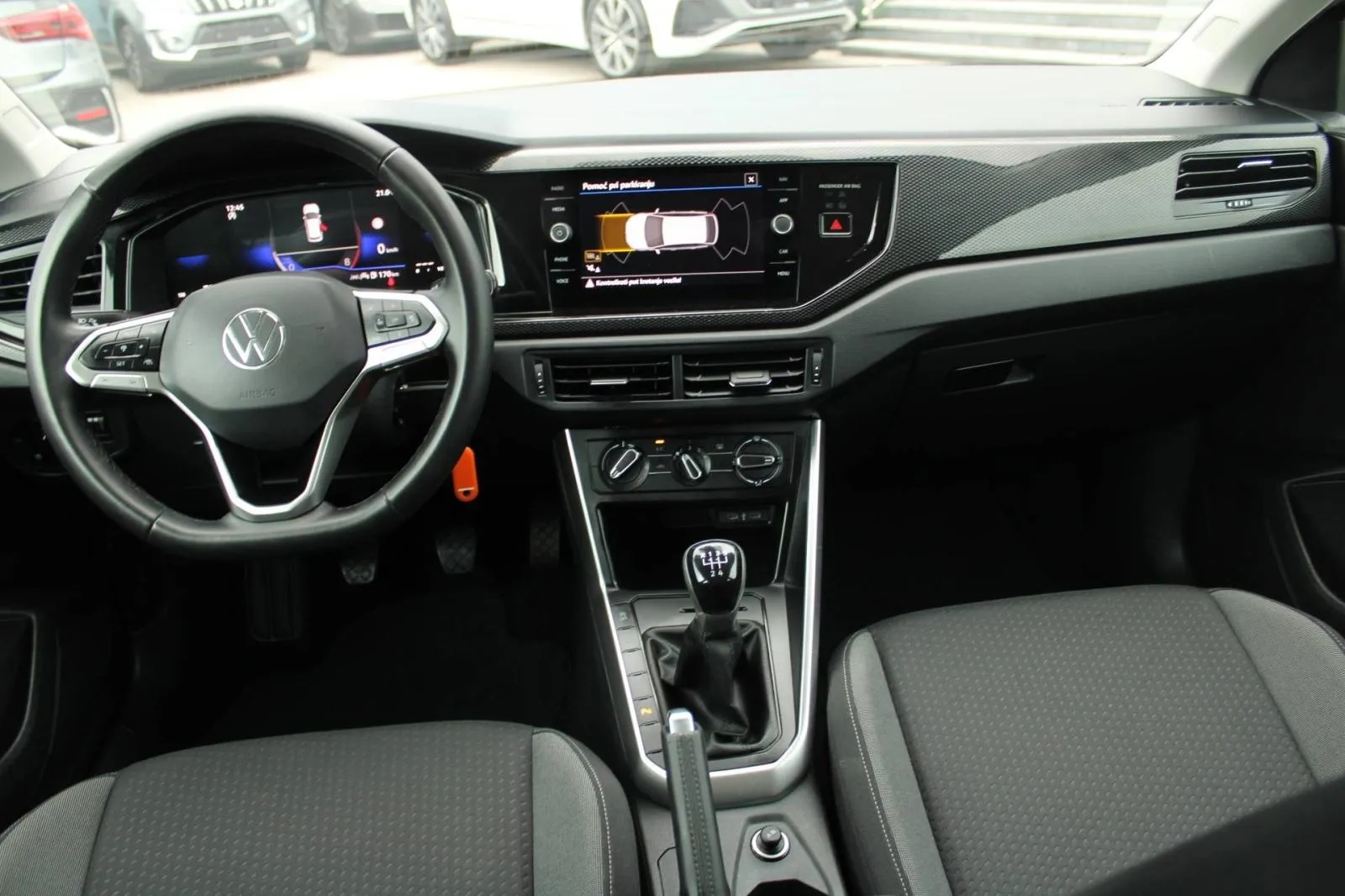 vw taigo 1.0 tsi - slika 12