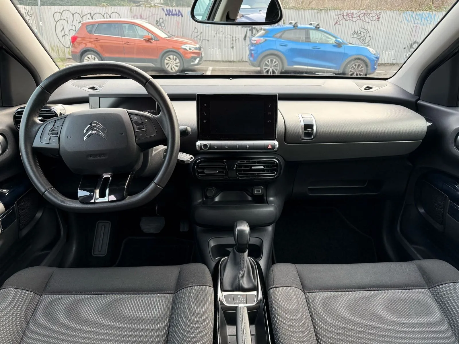 citroën c4 cactus 1,2 puretech, automatik, park senzori, 4x garancija! - slika 22