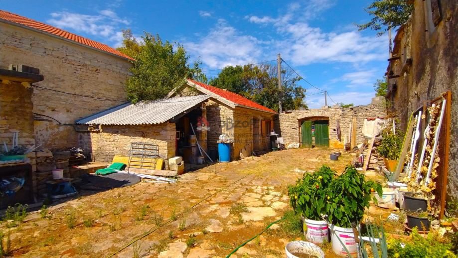 PRIDRAGA, kamena kuća u nizu - Pridraga, Novigrad