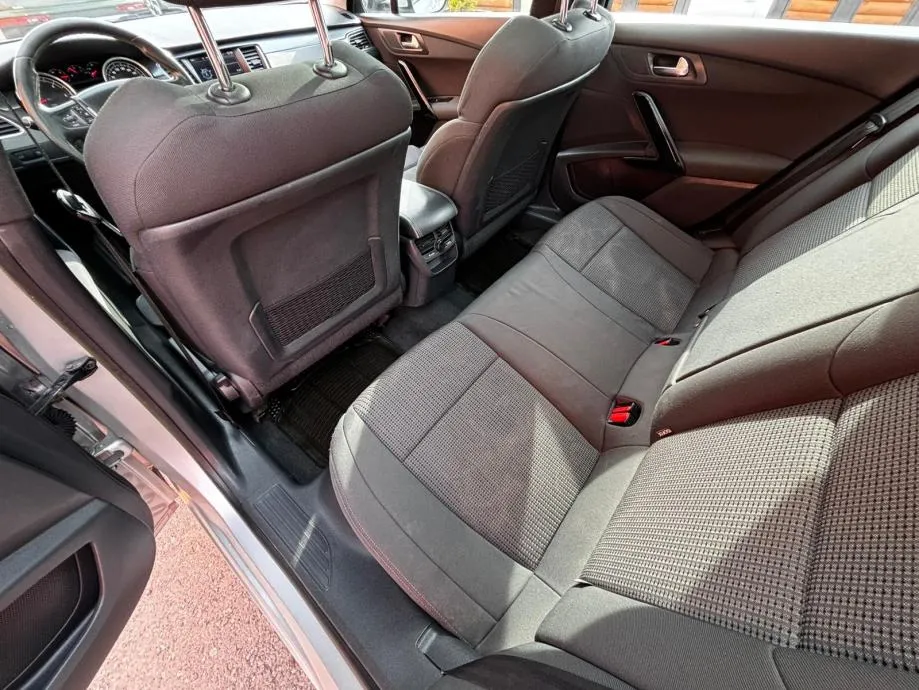 peugeot 508 sw 1.6 hdi •2014.g.•navigacija•panorama•kreditdo10 godina• - slika 16