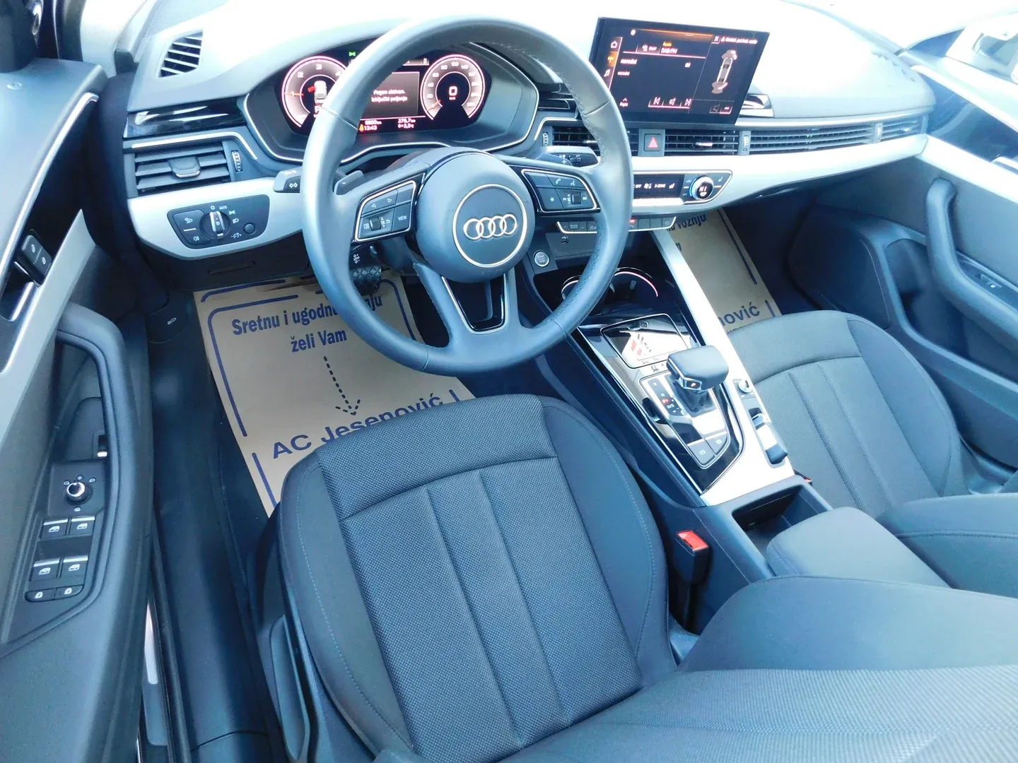07629 audi a4 30tdi s tr advanced+ - slika 8