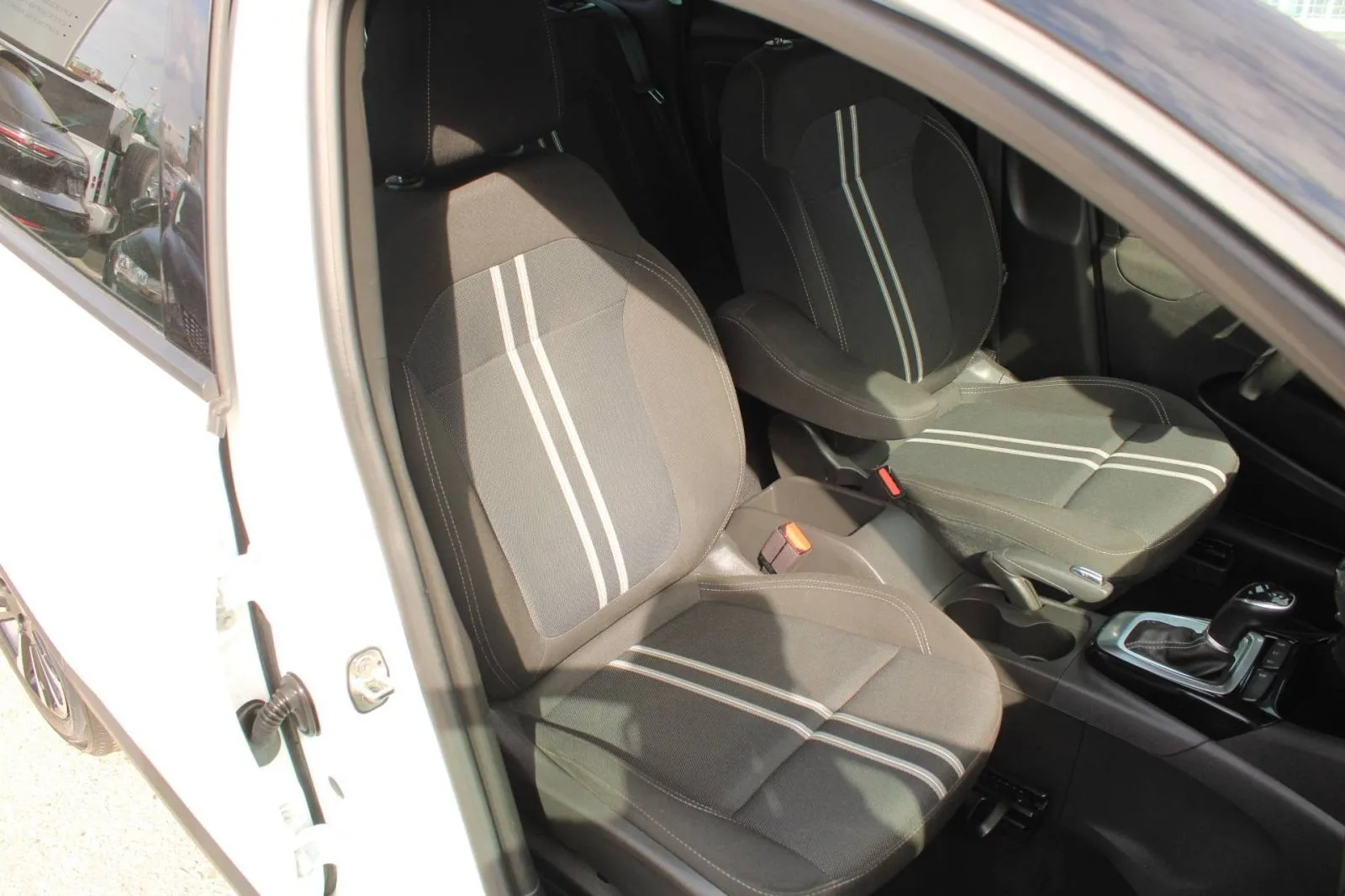 opel crossland 1.2 turbo automatik *navigacija* - slika 12