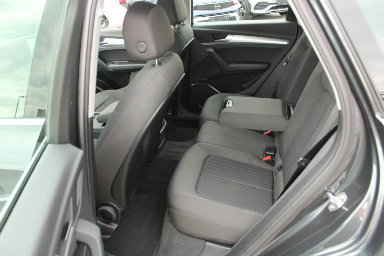 audi q5 40 tdi quattro s-tronic *led, navigacija* - slika 18