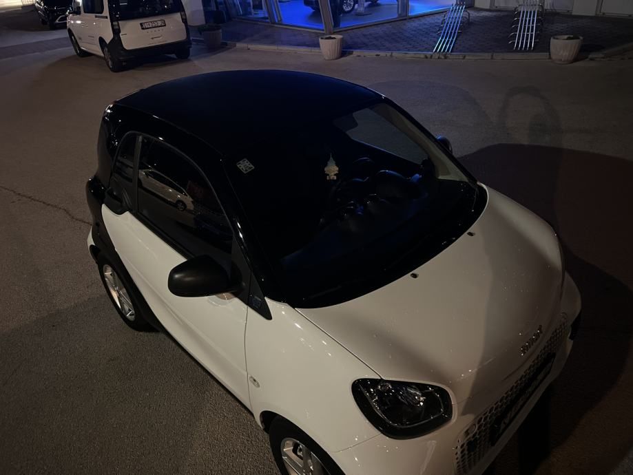 smart eq fortwo akcija ,12/2021, u sustavu pdv-a, reg.06/2025 - slika 5