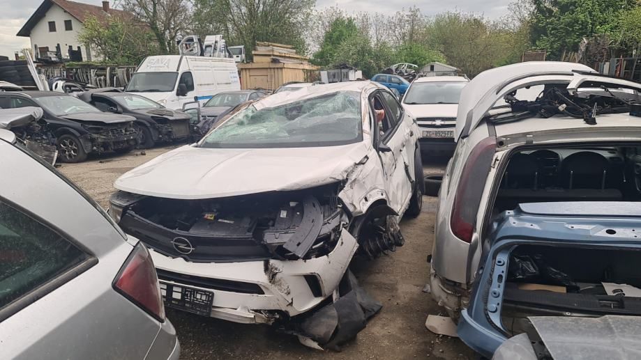 opel mokka-e - slika 2