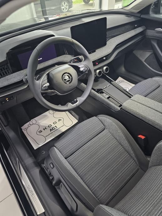 škoda superb selection 2,0 tdi dsg - slika 6