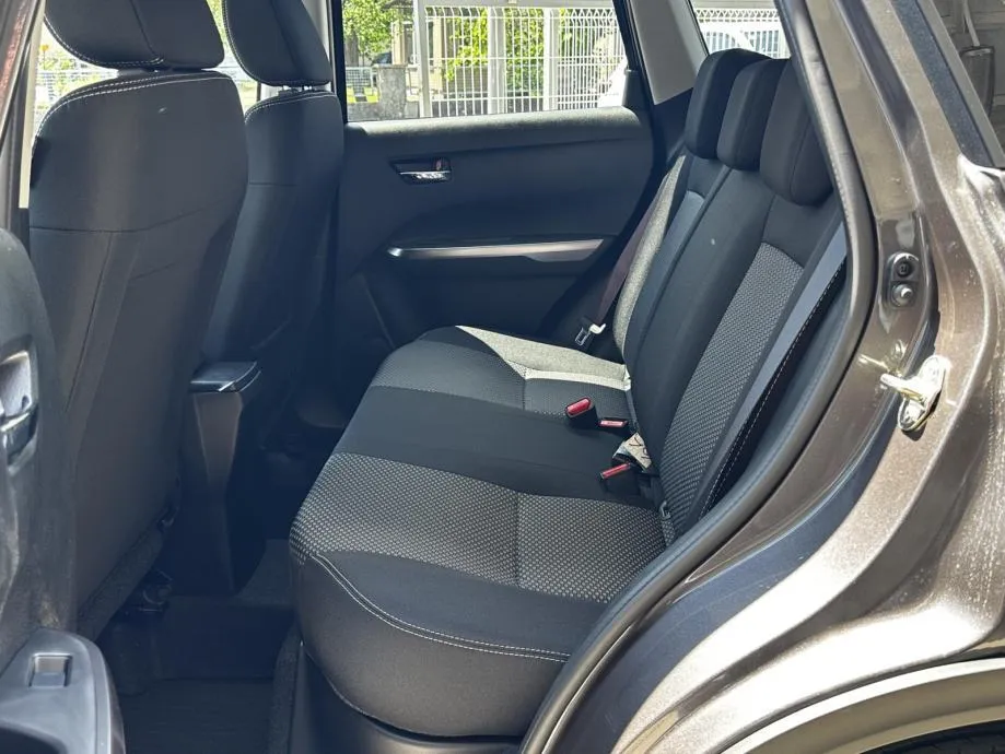 suzuki vitara 1,4 gl+ 2wd automatik - dostupno odmah!!! - slika 9