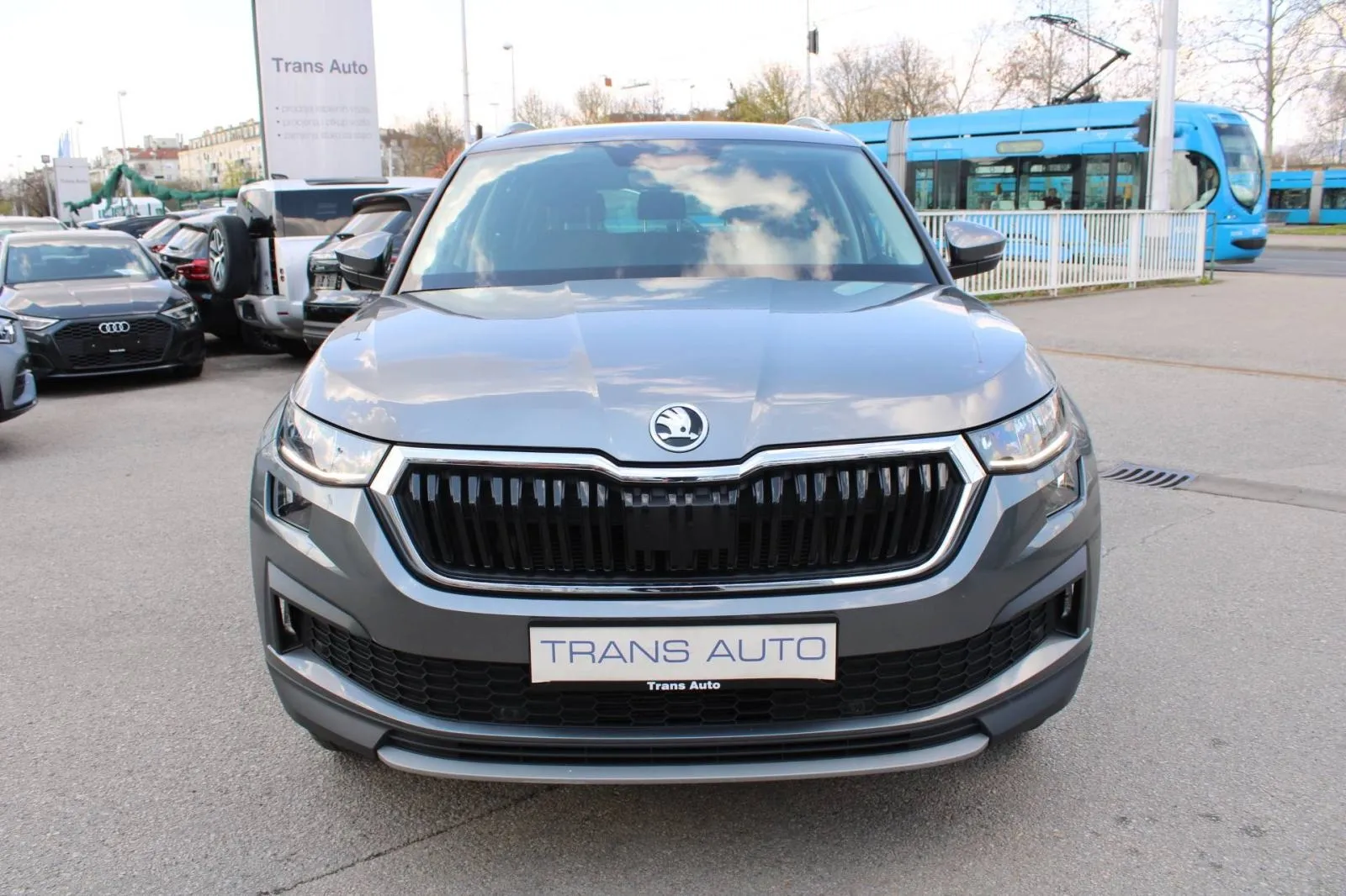 škoda kodiaq 2.0 tdi dsg business - nije uvoz - slika 2