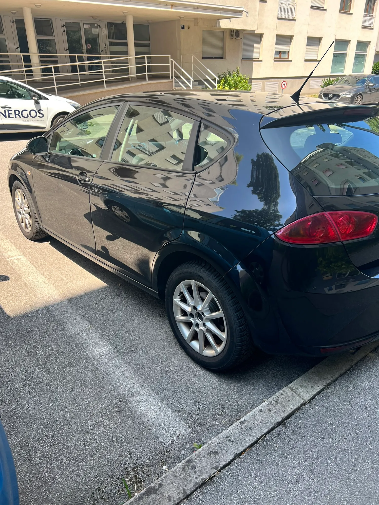 seat leon 1,9 tdi auto kupljen u hrvatskoj. - slika 2