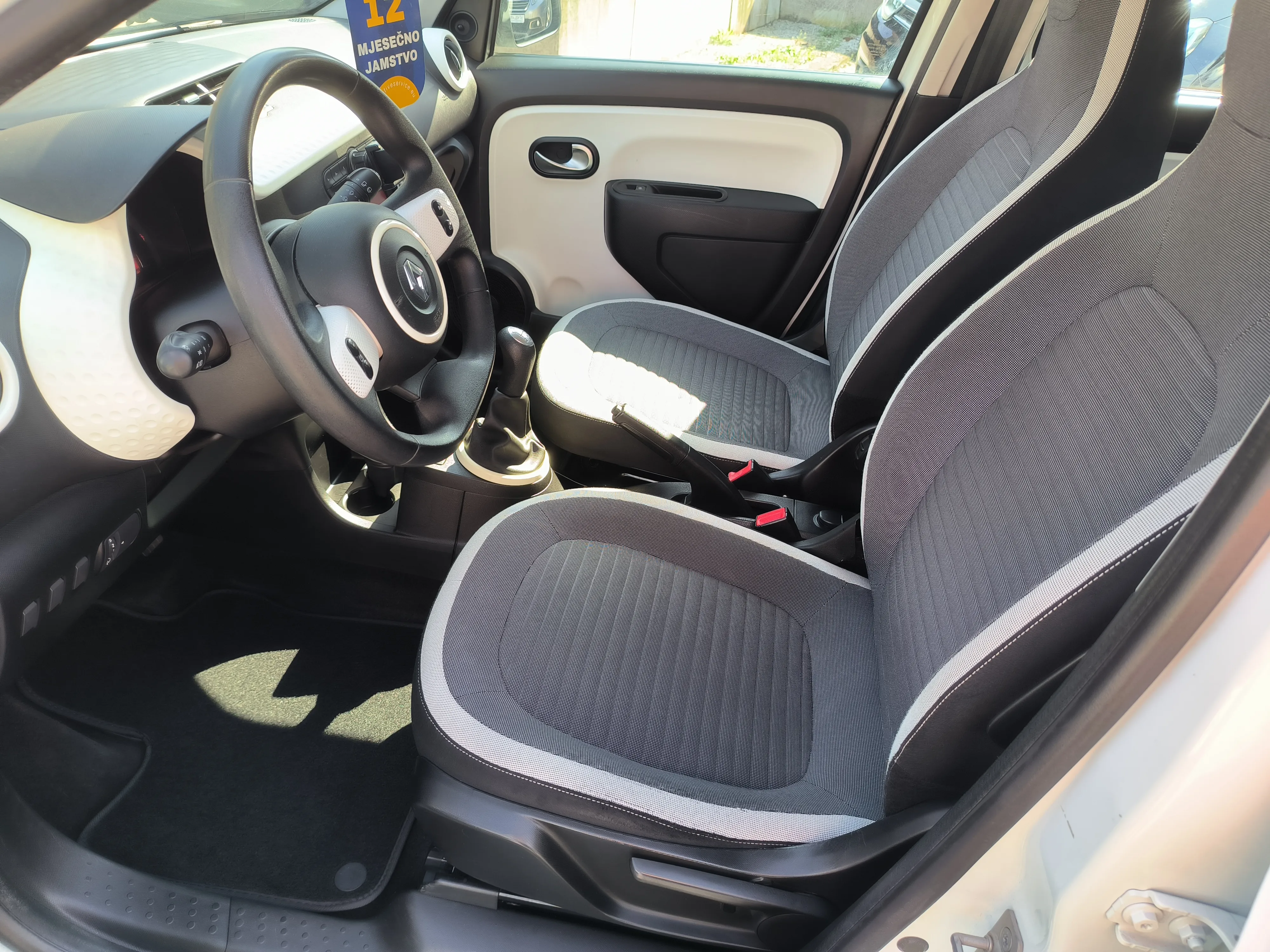 renault twingo 1.0 sce, dynamique, servisna, jamstvo, reg. 1 godinu - slika 11