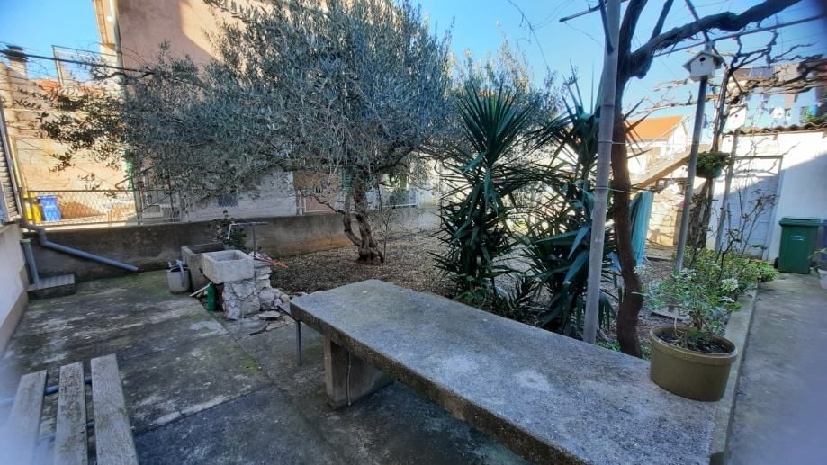 !!Kuća u centru s vrtom,170m2! (prodaja) - Murter, Murter-Kornati