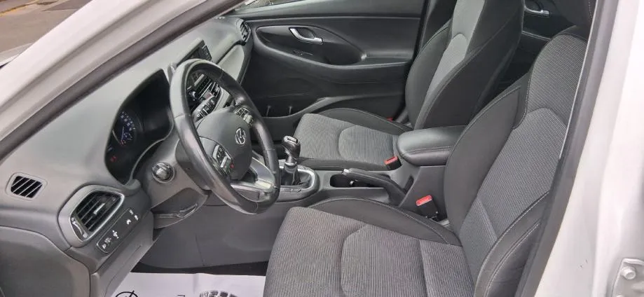 hyundai i30, 1.4 sw - slika 9