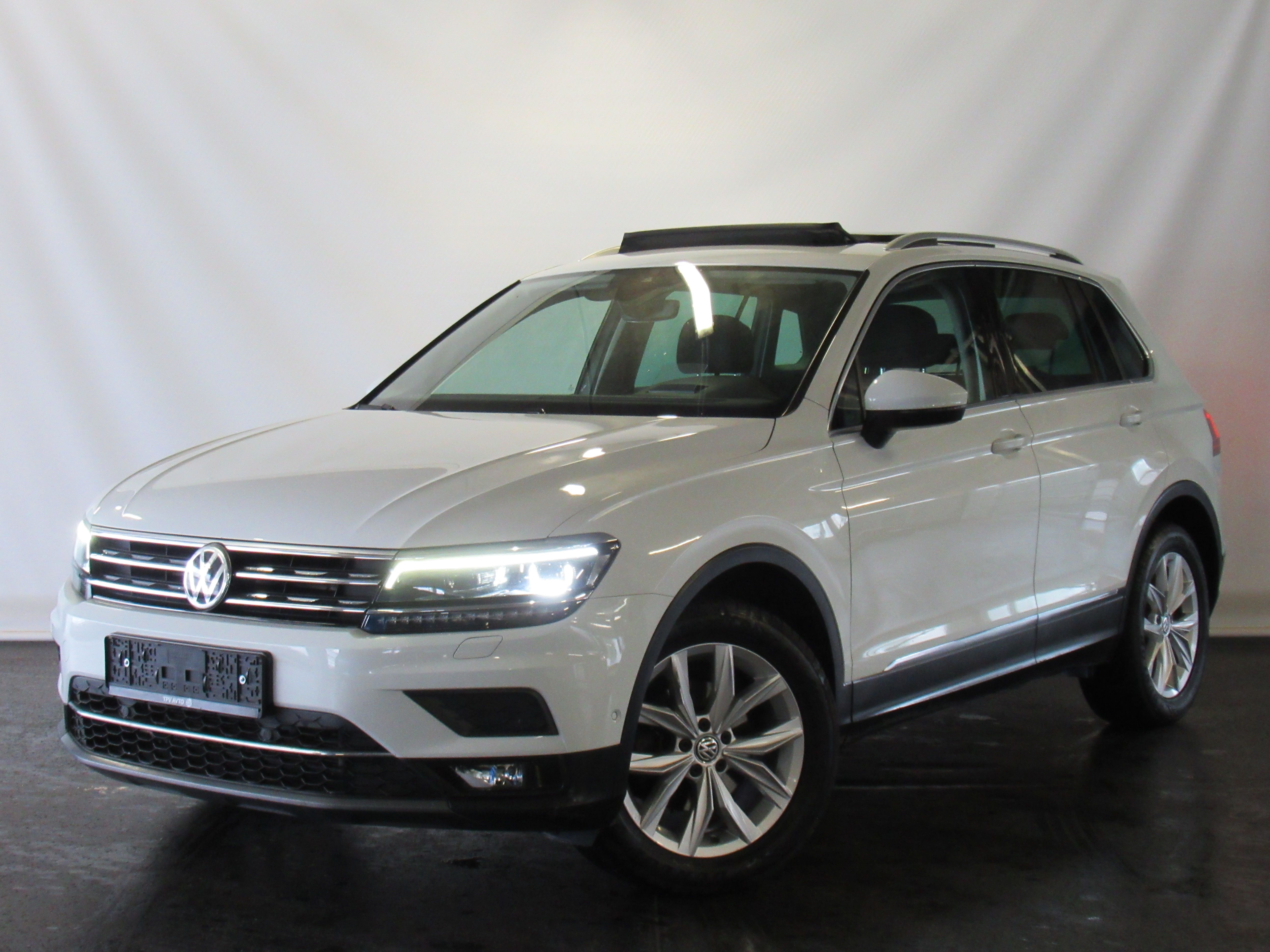 Vw Tiguan 2.0 Tdi 4 Motion Dsg Highline- Full Led, Navi - Novo mesto