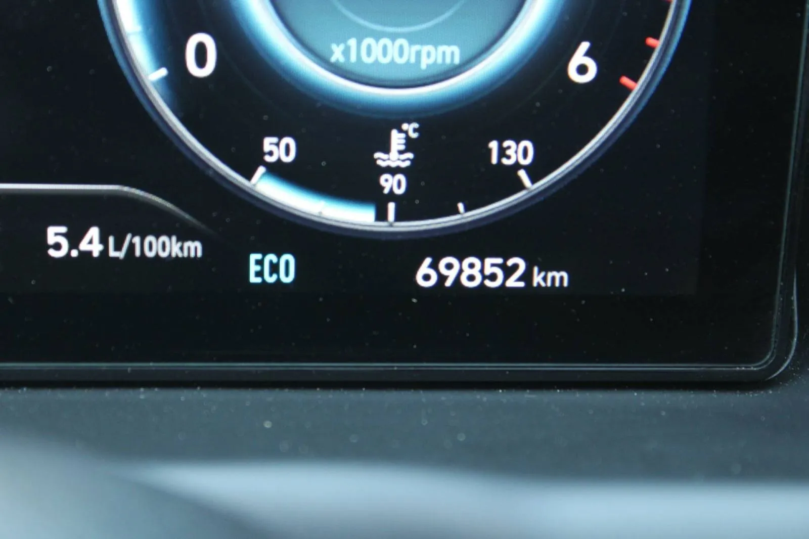 hyundai tucson 1.6 crdi automatik *led, navigacija, kamera* - slika 15