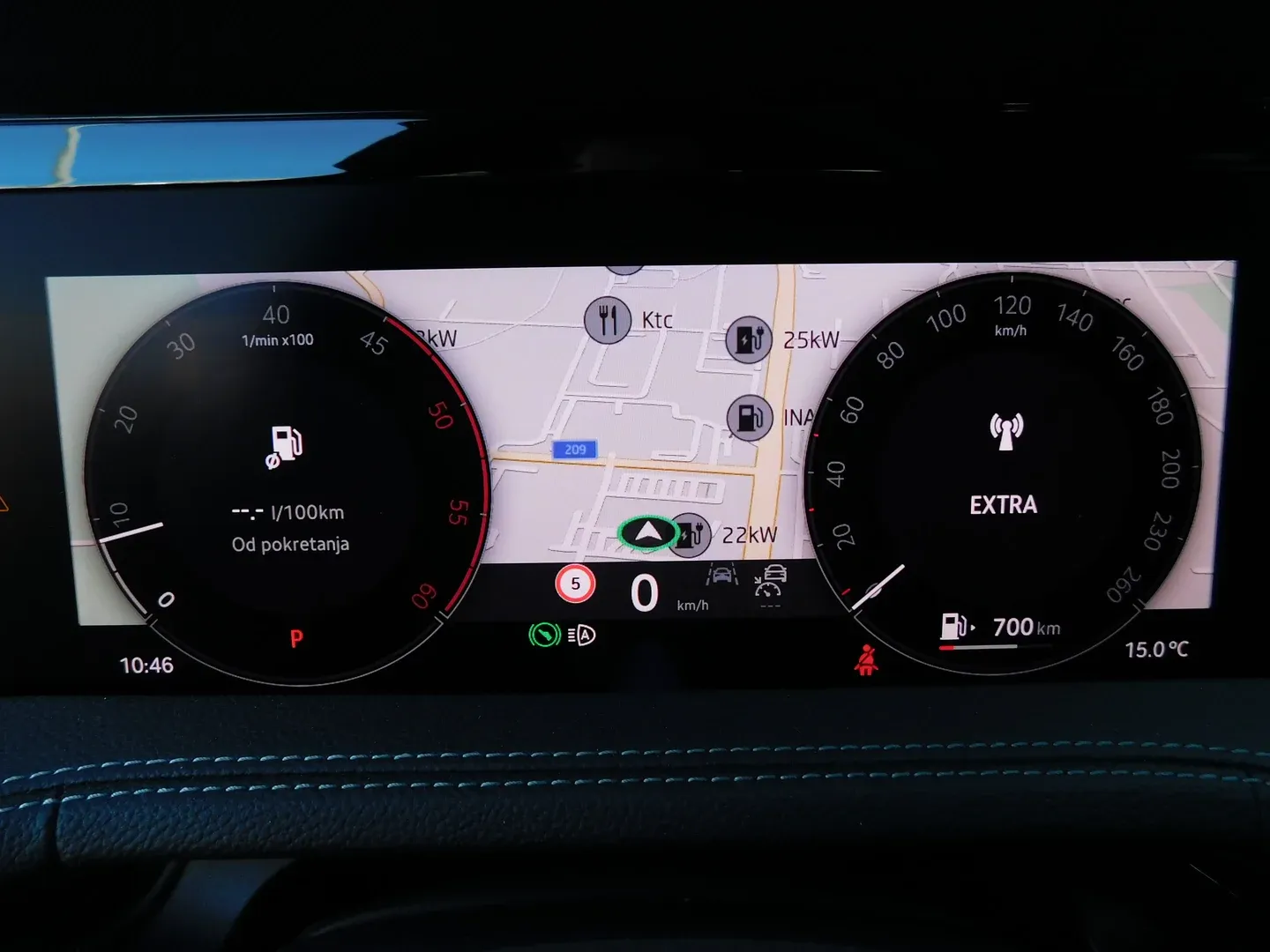 11379 škoda superb selection 2.0 tdi dsg - slika 15